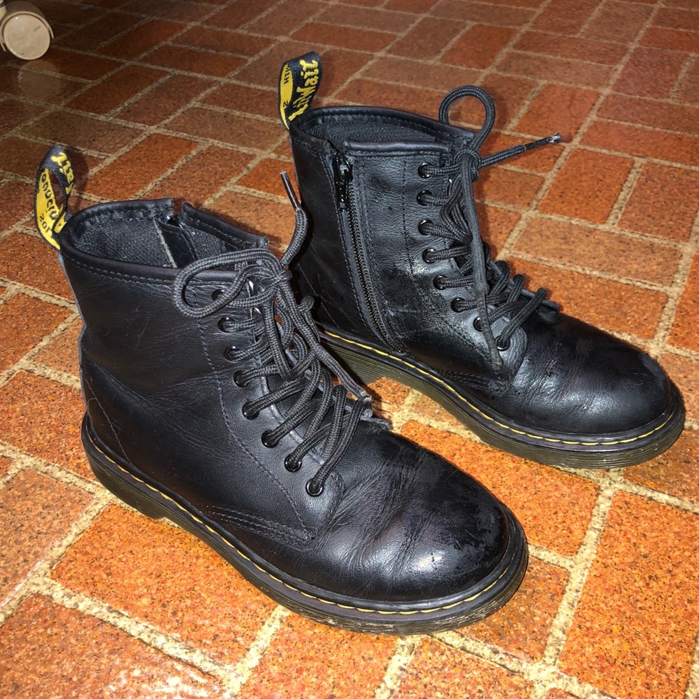 Dr Martens Unisex Kids Softy T Boots Size 2